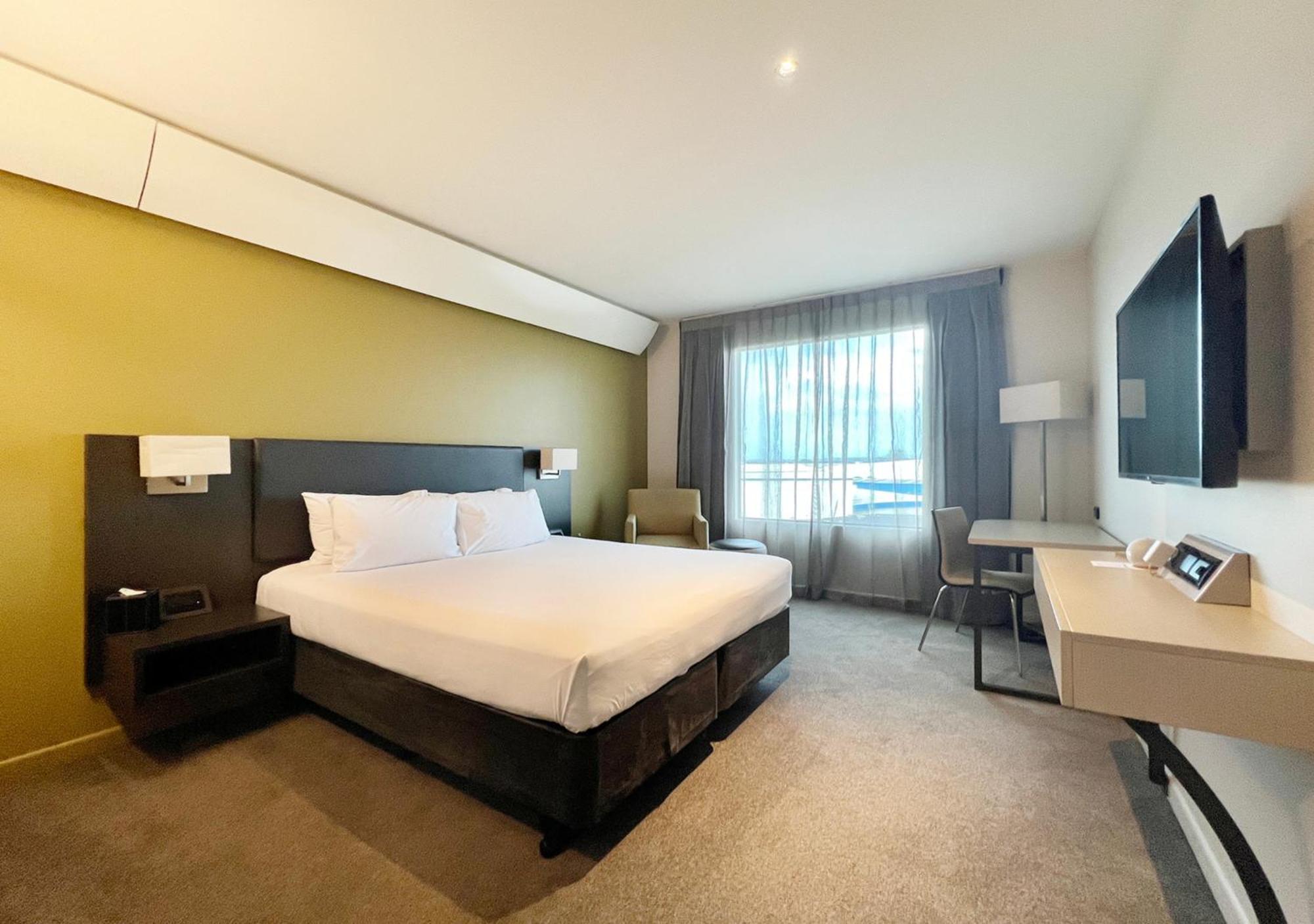 Отель Sudima Auckland Airport Экстерьер фото