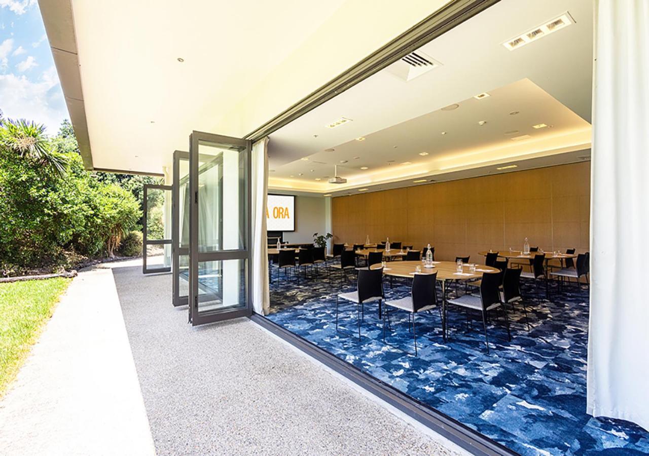Отель Sudima Auckland Airport Экстерьер фото