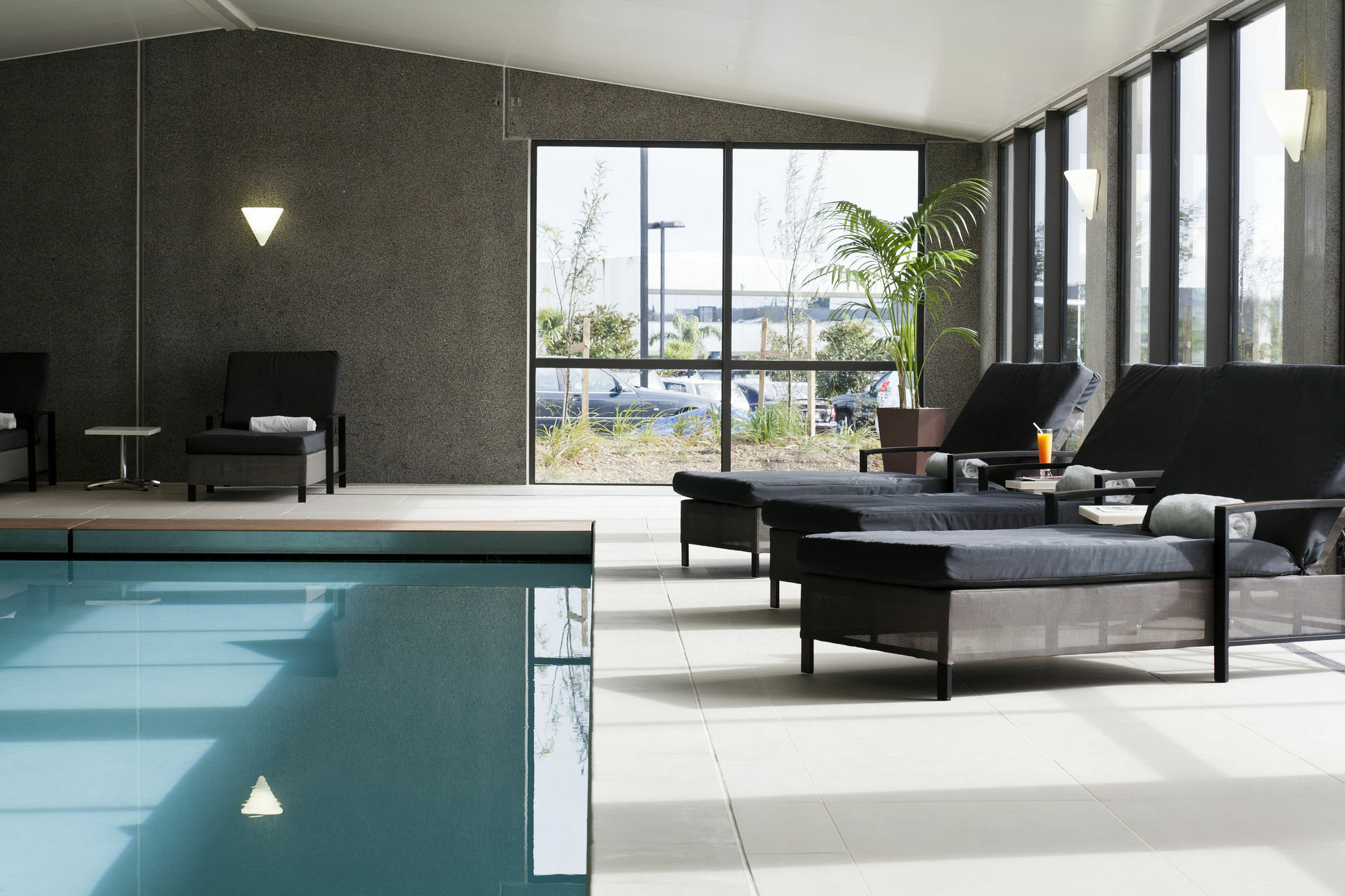 Отель Sudima Auckland Airport Экстерьер фото